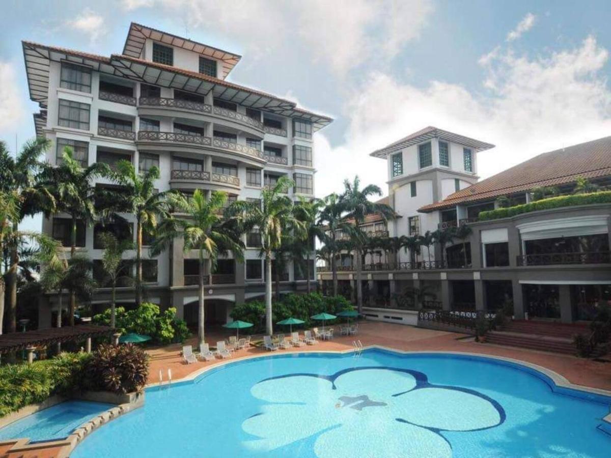 Angkasa Mahkota Hotel Малакка Экстерьер фото